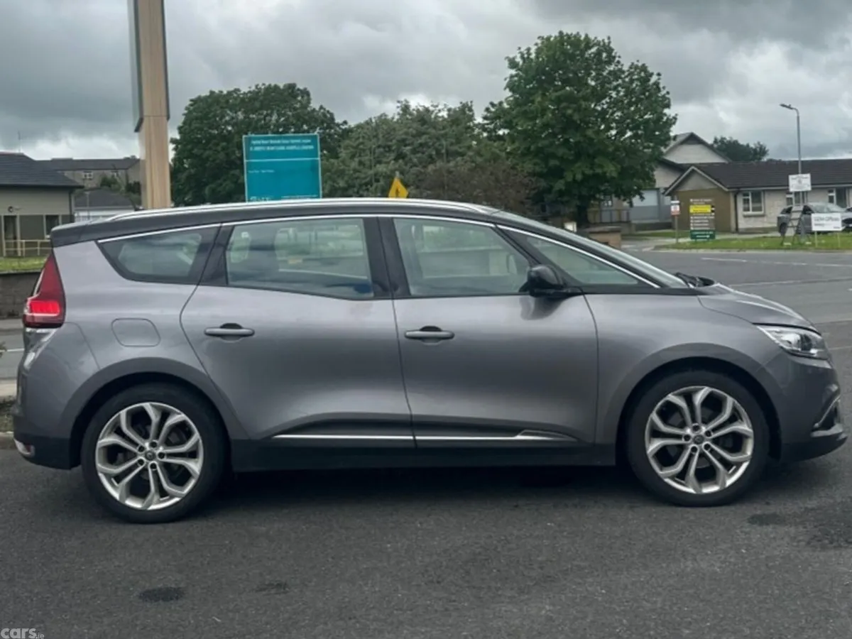 Renault Grand Scenic MPV, Diesel, 2020, Grey