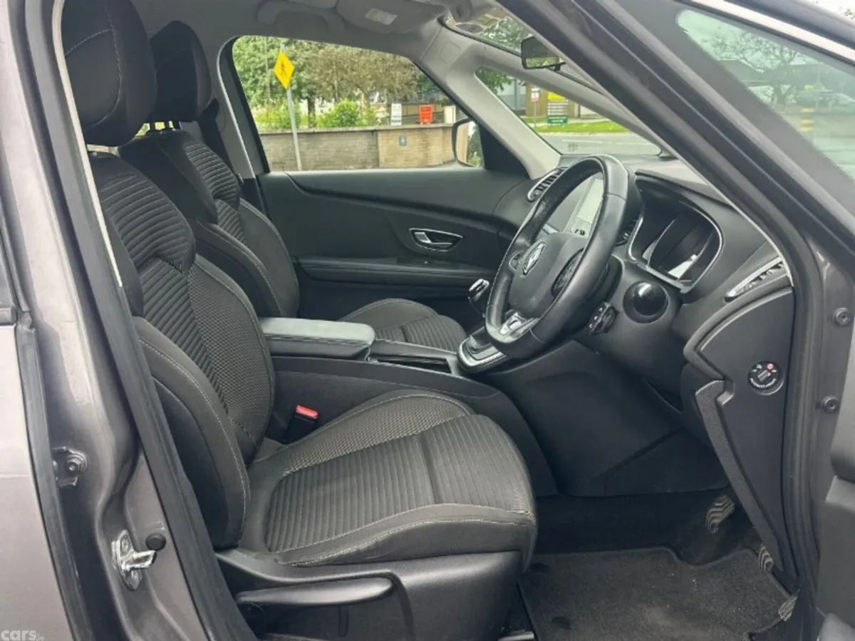 Renault Grand Scenic MPV, Diesel, 2020, Grey