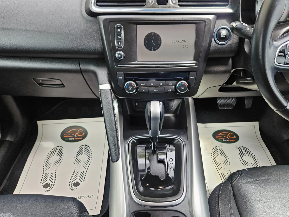 Renault Kadjar SUV, Petrol, 2018, Red