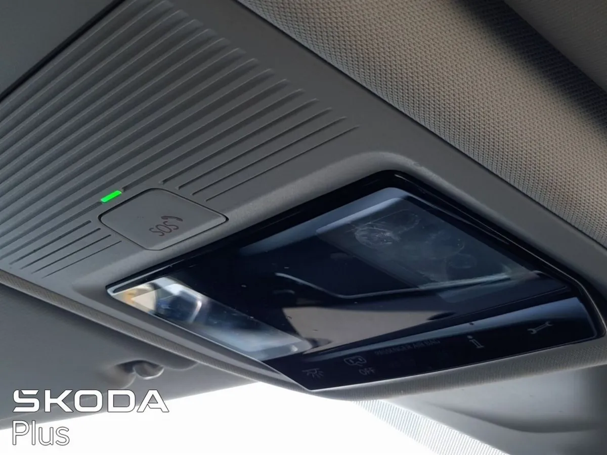 Skoda Octavia Saloon, Diesel, 2024, Blue