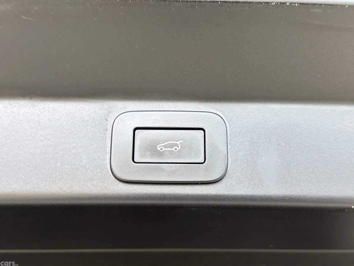 Land Rover Range Rover Sport SUV, Petrol Plug-in Hybrid, 2023, Black
