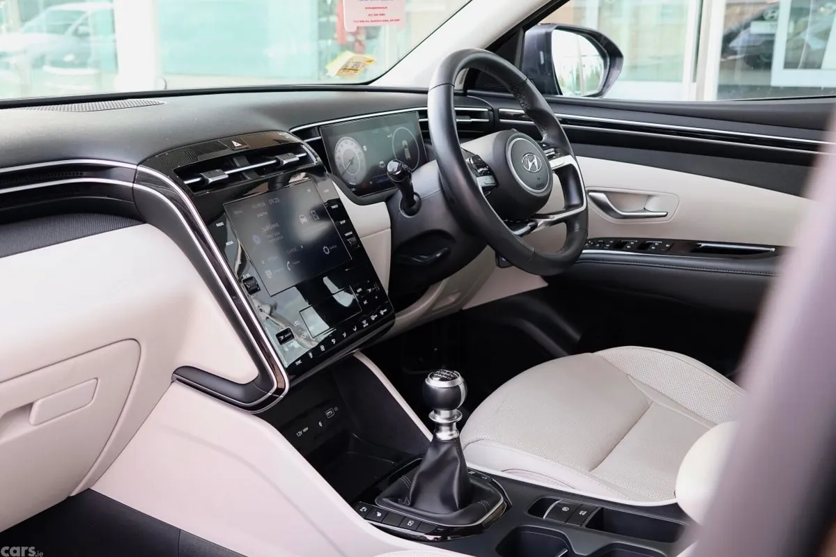 Hyundai Tucson SUV, Diesel, 2022, Black
