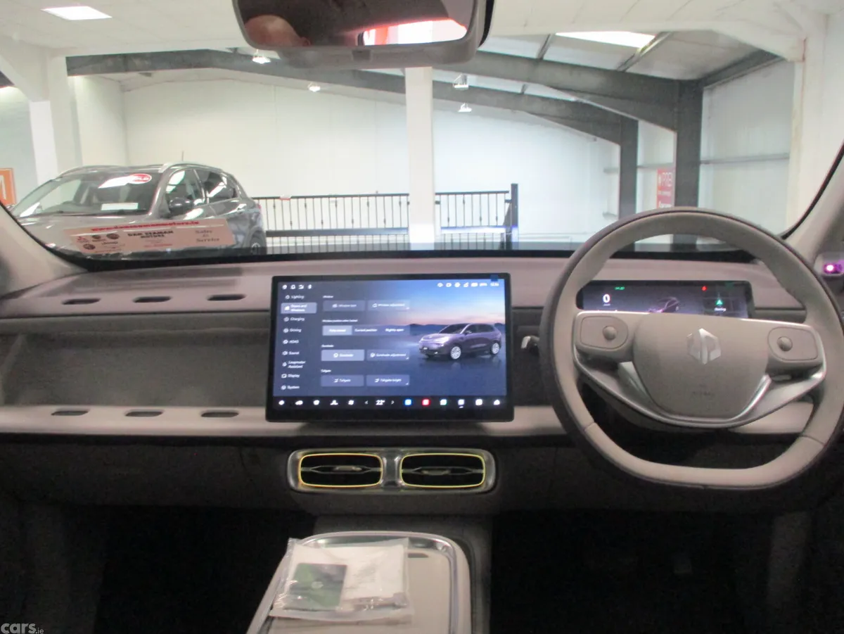 Leapmotor B10 SUV, Petrol Plug-in Hybrid, 2027, Other