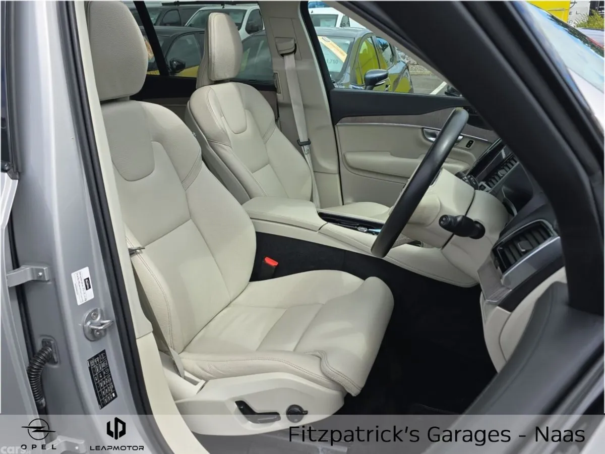 Volvo XC90 SUV, Petrol Plug-in Hybrid, 2023, Grey