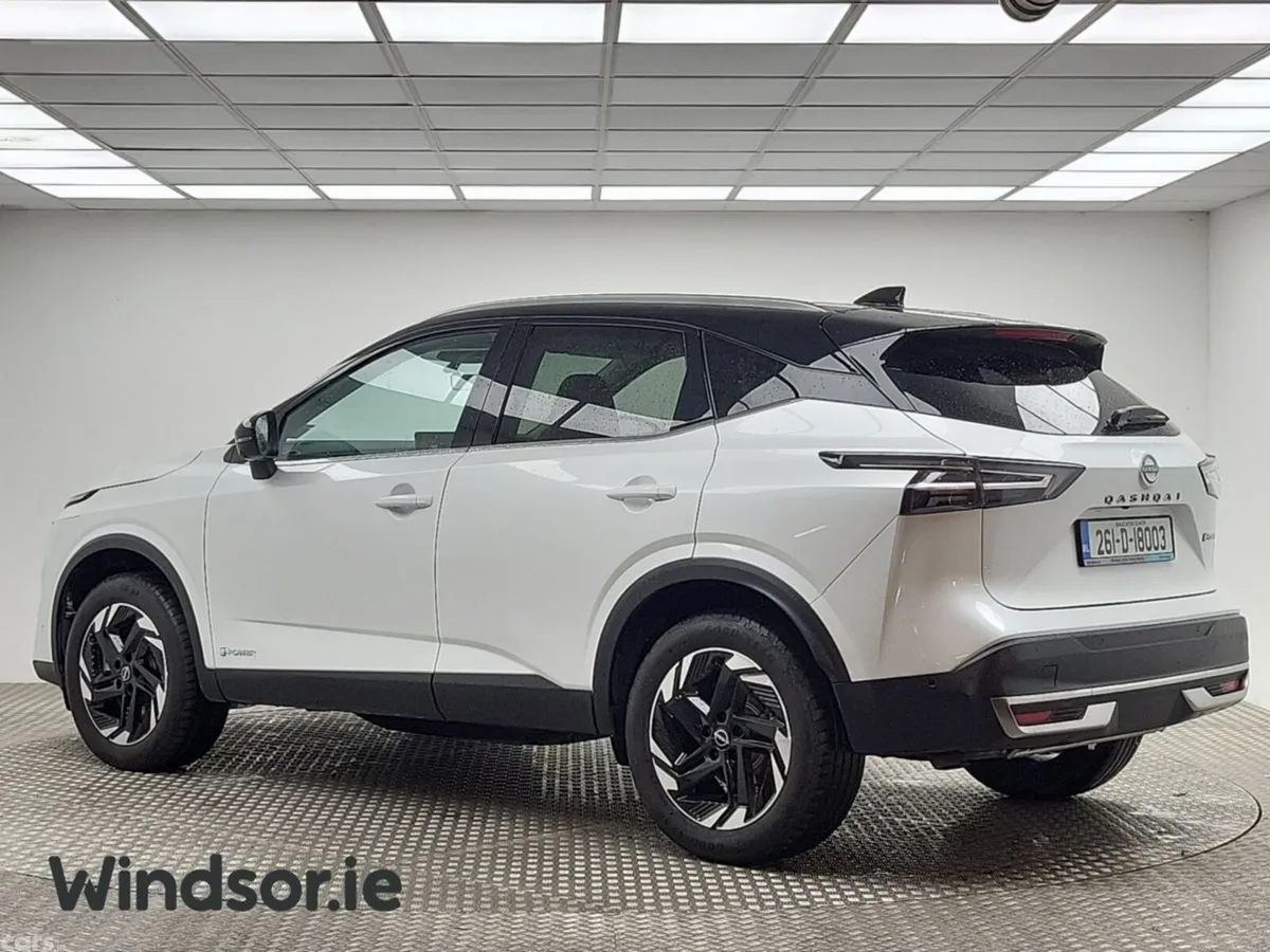 Nissan Qashqai MPV, Petrol Hybrid, 2026, White