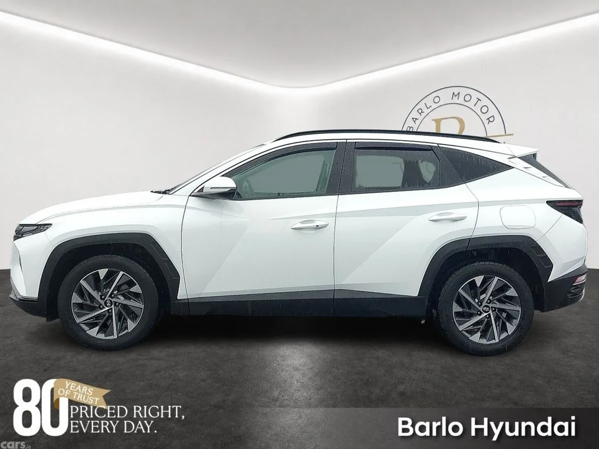 Hyundai Tucson SUV, Diesel, 2022, White