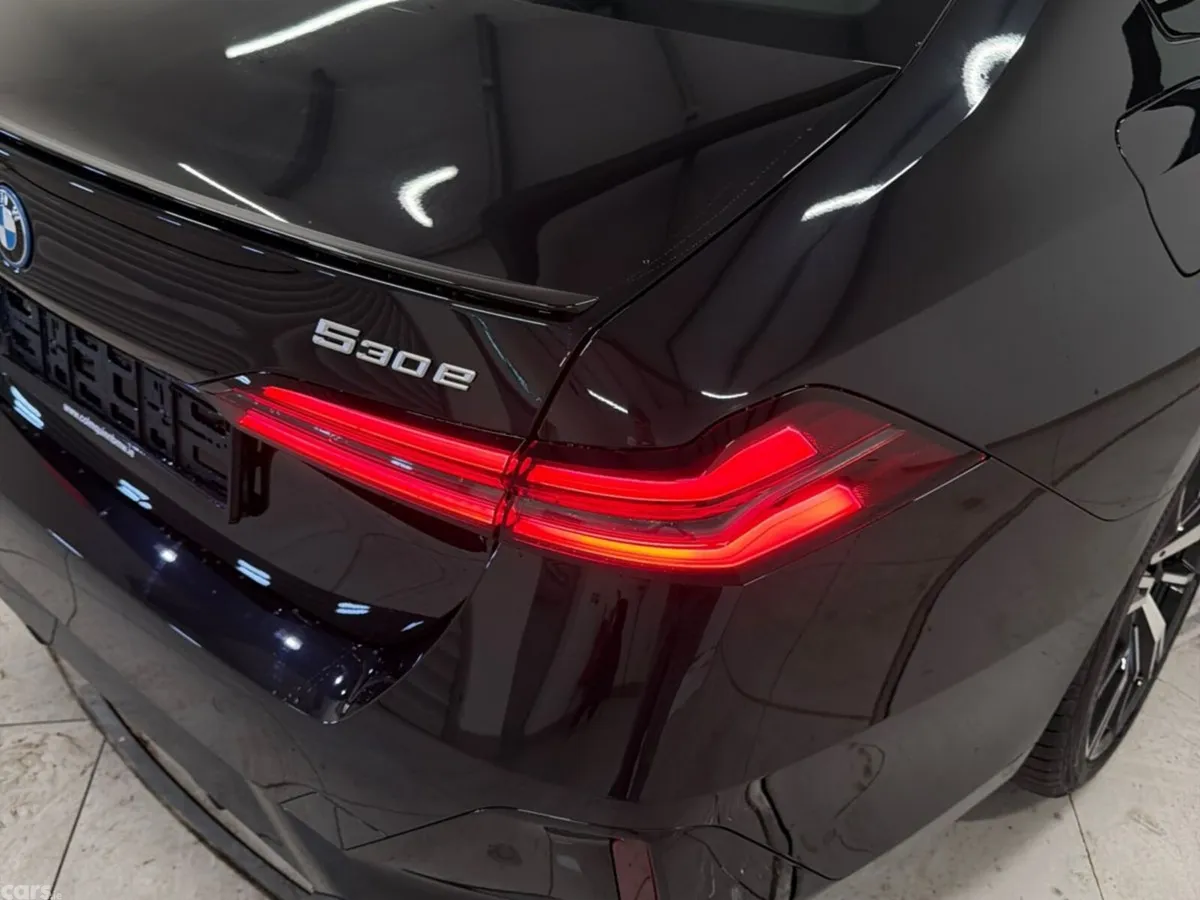 BMW 5-Series Saloon, Petrol Plug-in Hybrid, 2026, Black