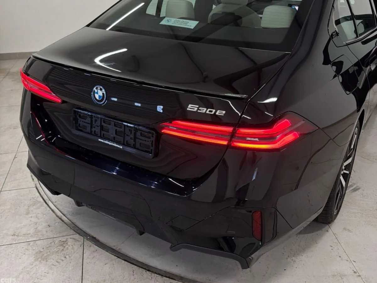 BMW 5-Series Saloon, Petrol Plug-in Hybrid, 2026, Black