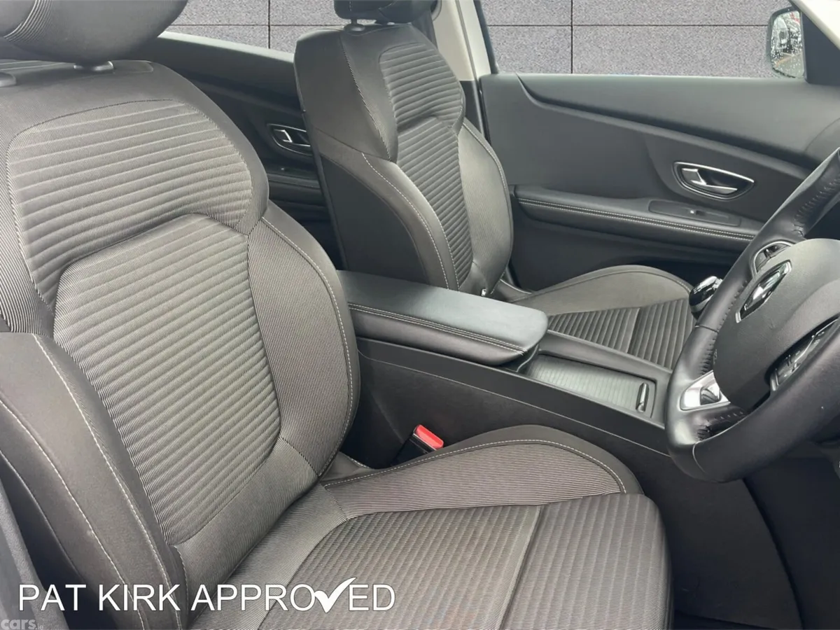 Renault Scenic Estate, Diesel, 2018, Silver