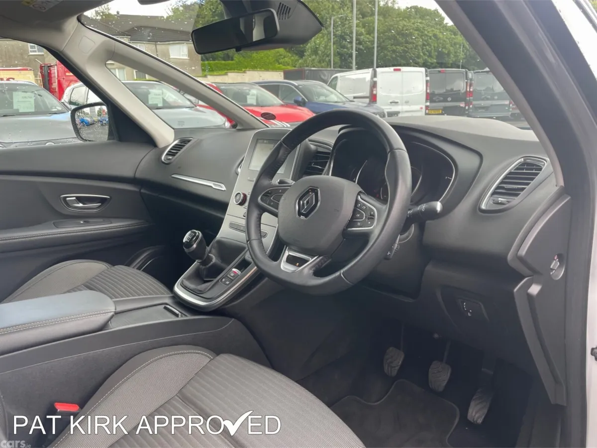 Renault Scenic Estate, Diesel, 2018, Silver
