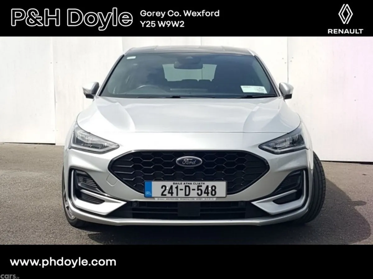 Ford Focus Hatchback, Diesel, 2024, Grey