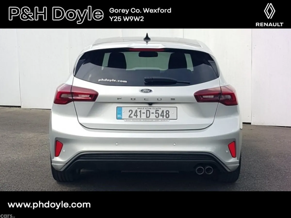 Ford Focus Hatchback, Diesel, 2024, Grey