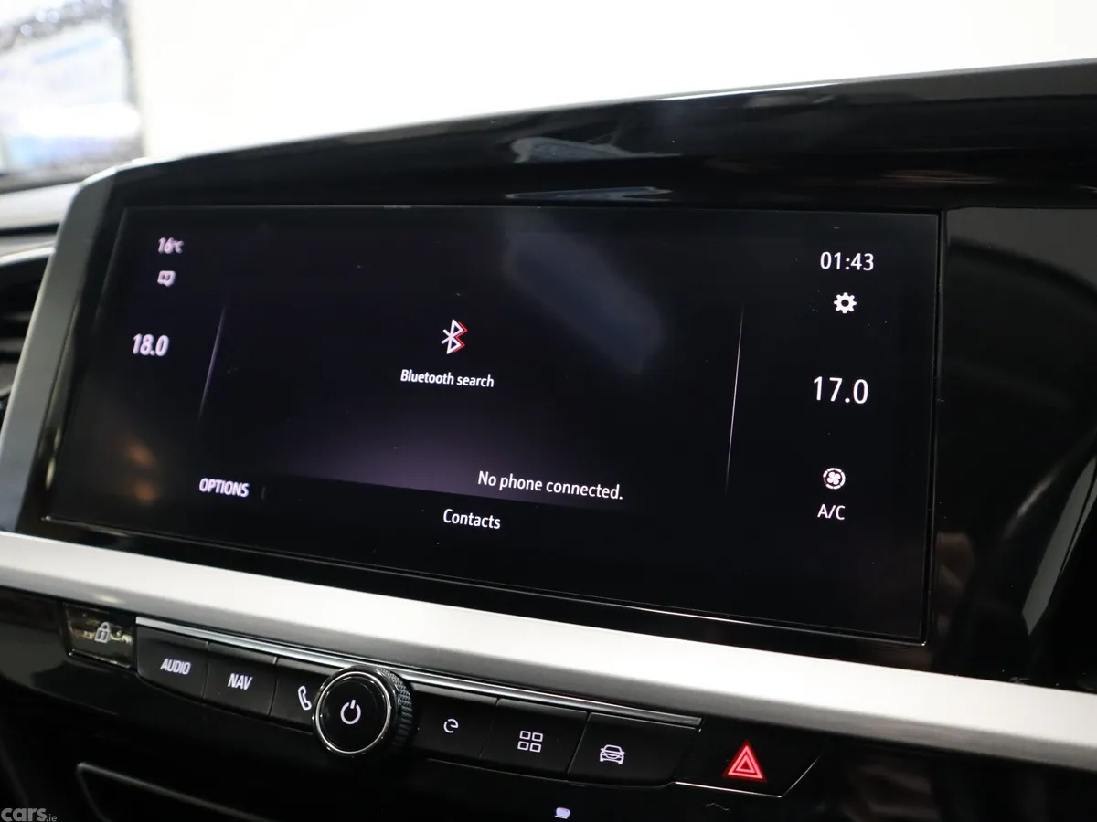 Opel Grandland Hatchback, Petrol Hybrid, 2022, Blue