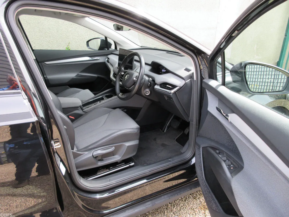 Skoda Enyaq SUV, Electric, 2022, Black