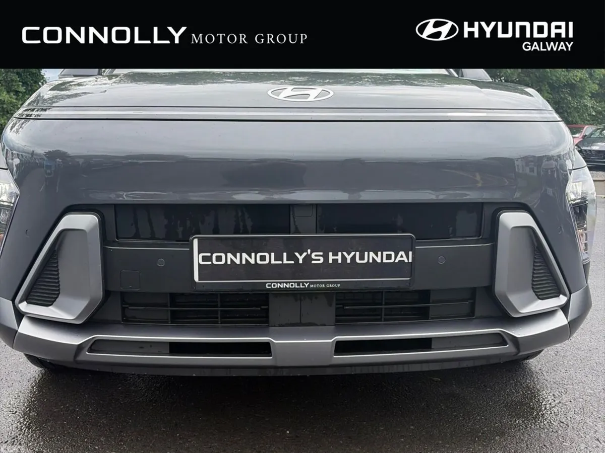 Hyundai KONA MPV, Petrol, 2025, Grey