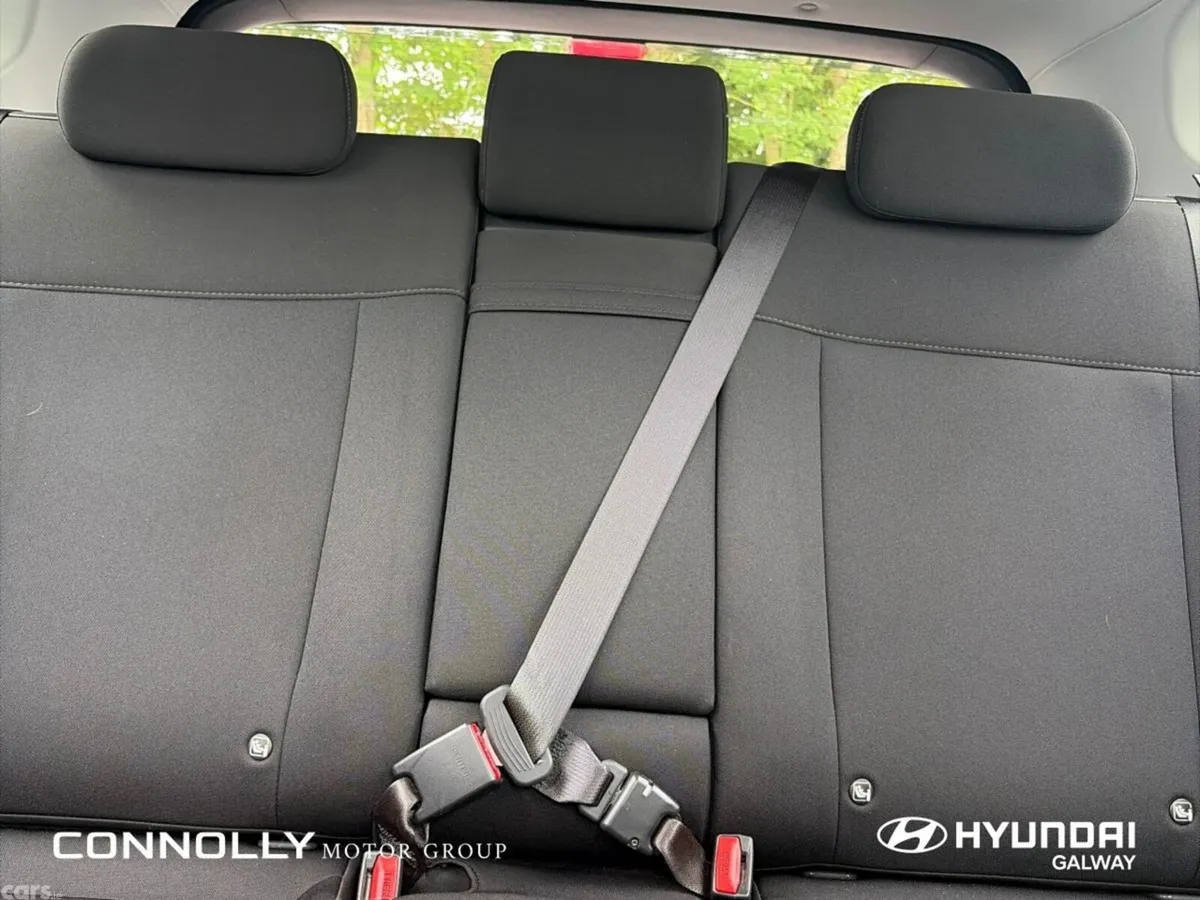 Hyundai KONA MPV, Petrol, 2025, Grey