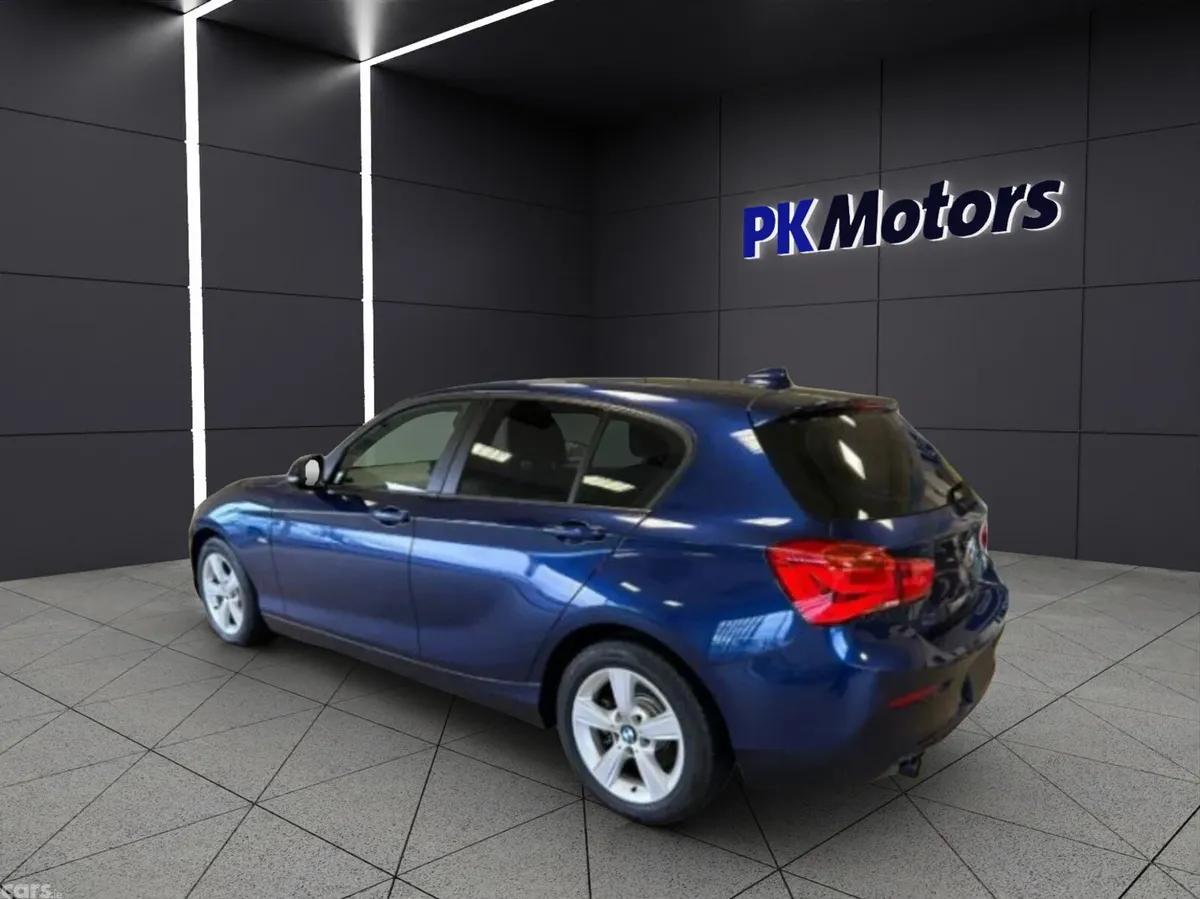 BMW 1-Series Hatchback, Petrol, 2017, Blue