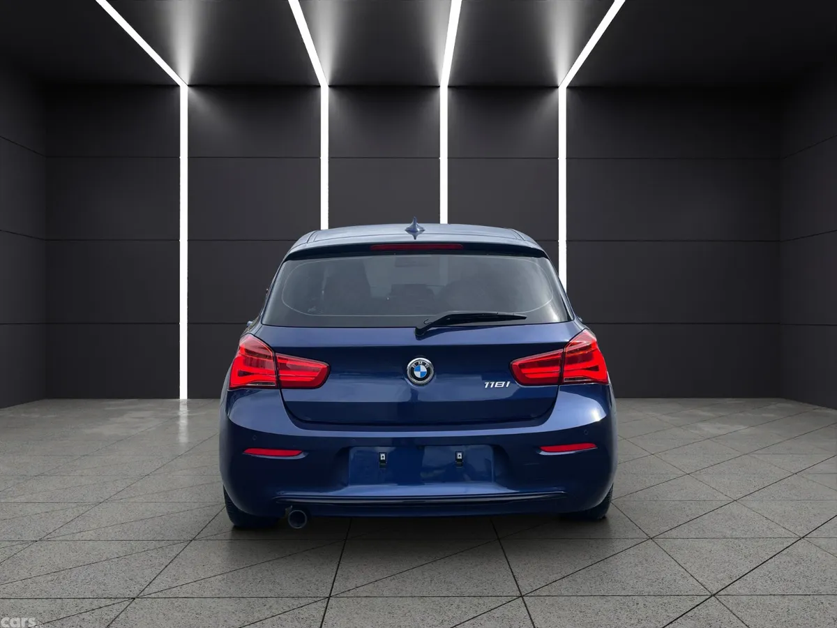 BMW 1-Series Hatchback, Petrol, 2017, Blue