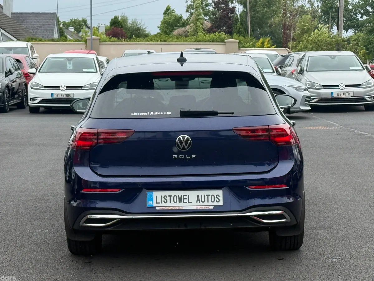 Volkswagen Golf Hatchback, Diesel, 2023, Blue