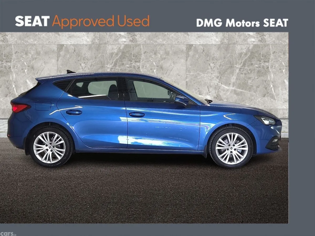 SEAT Leon Estate, Diesel, 2025, Blue