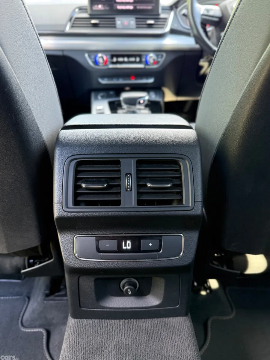 Audi Q5 SUV, Diesel, 2021, Blue