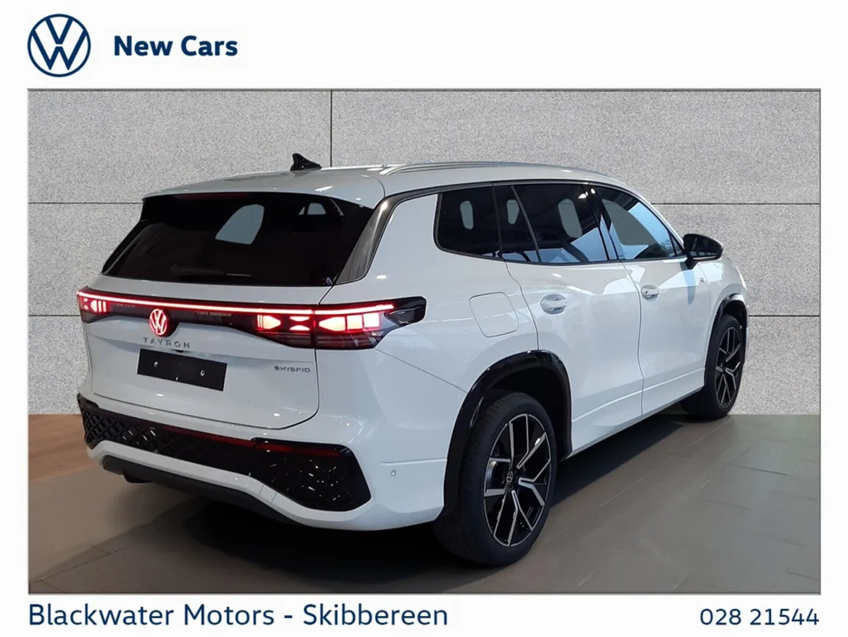 Volkswagen Tayron SUV, Petrol Plug-in Hybrid, 2027, White