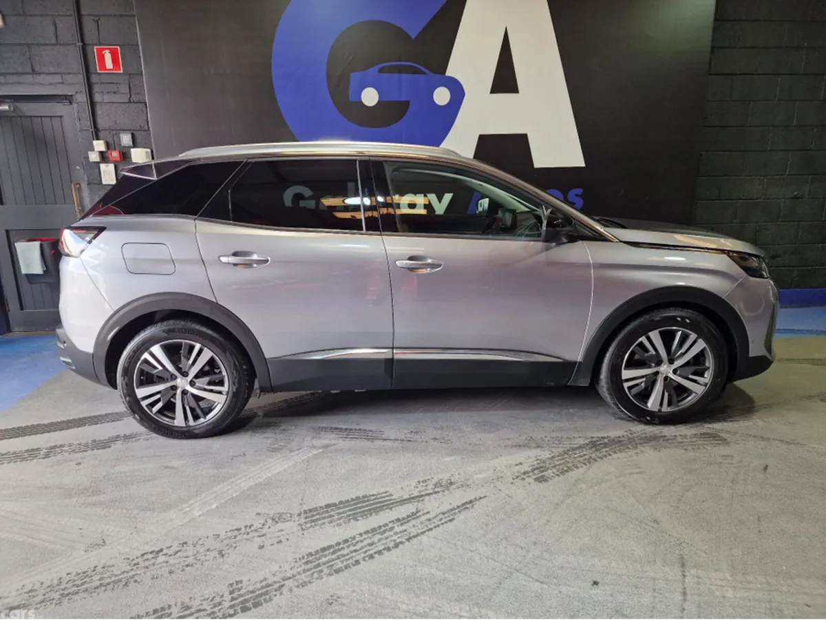Peugeot 3008 Hatchback, Petrol Plug-in Hybrid, 2022, Grey