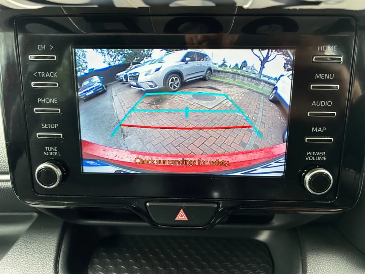 Toyota Yaris Hatchback, Petrol, 2022, Red