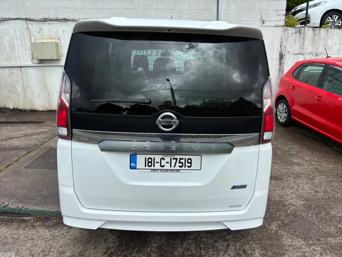 Nissan Serena Hatchback, Petrol Hybrid, 2018, White