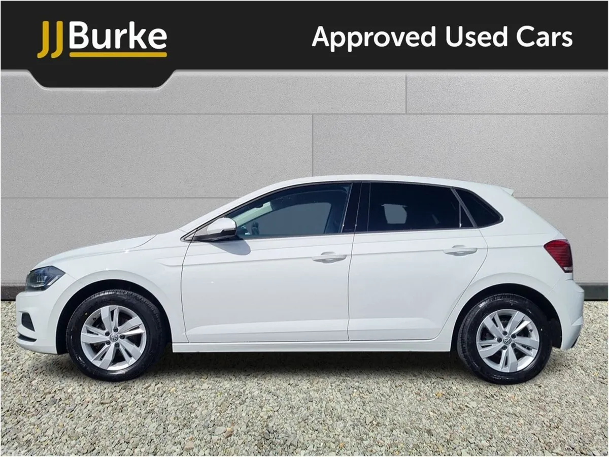Volkswagen Polo Hatchback, Petrol, 2020, White
