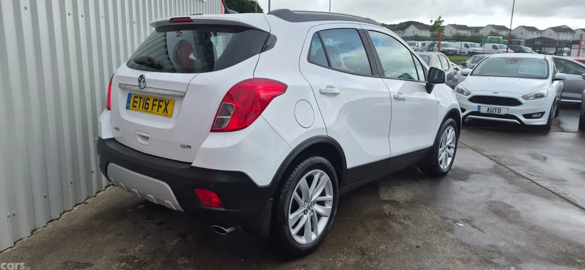 Vauxhall Mokka SUV, Diesel, 2016, White