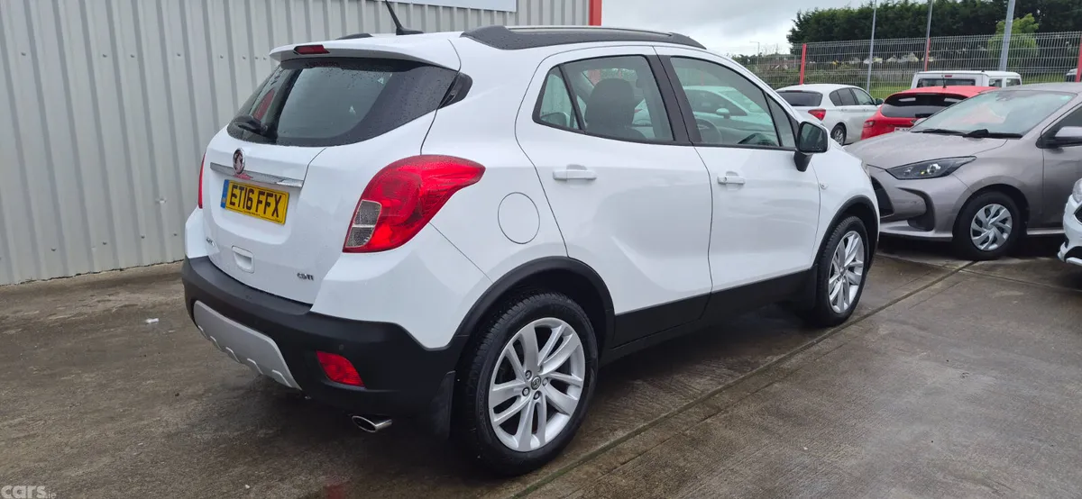 Vauxhall Mokka SUV, Diesel, 2016, White