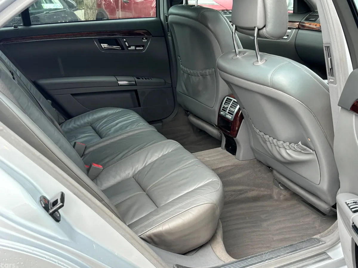 Mercedes-Benz S-Class Saloon, Diesel, 2009, Silver