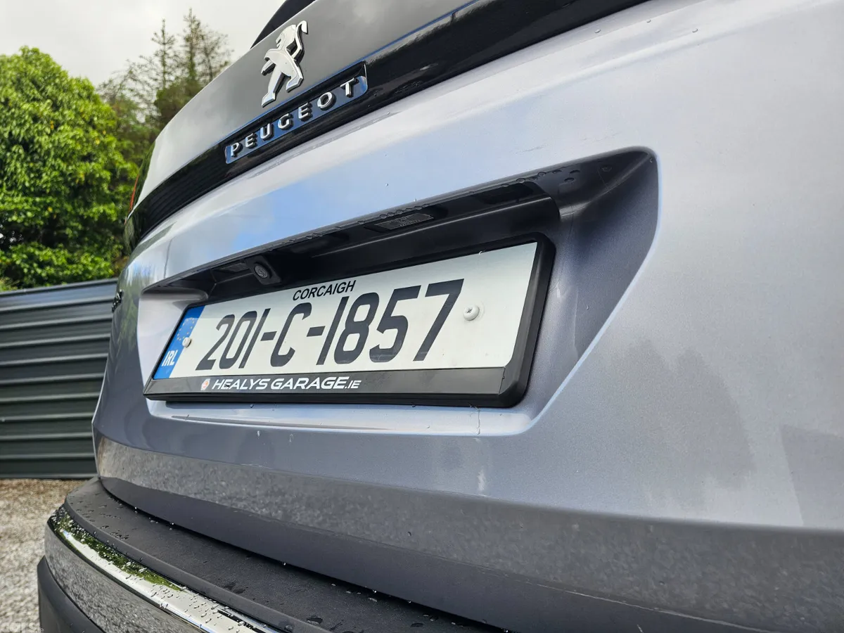 Peugeot 3008 MPV, Diesel, 2020, Grey