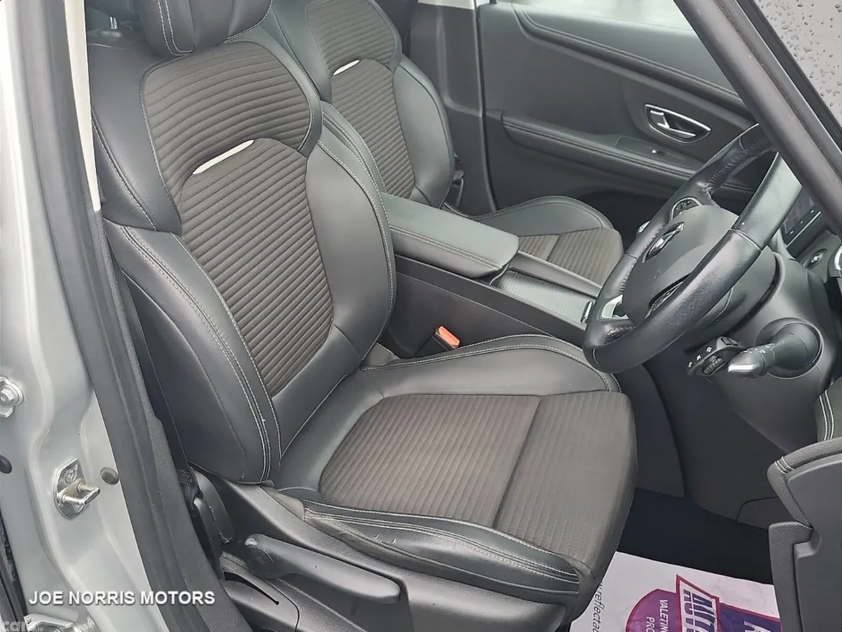 Renault Grand Scenic SUV, Diesel, 2018, Grey