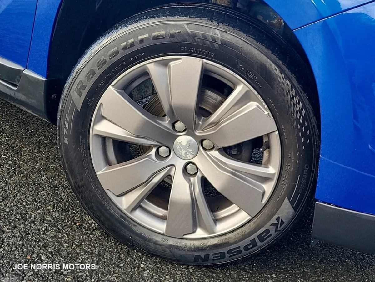 Peugeot 2008 Estate, Diesel, 2020, Blue
