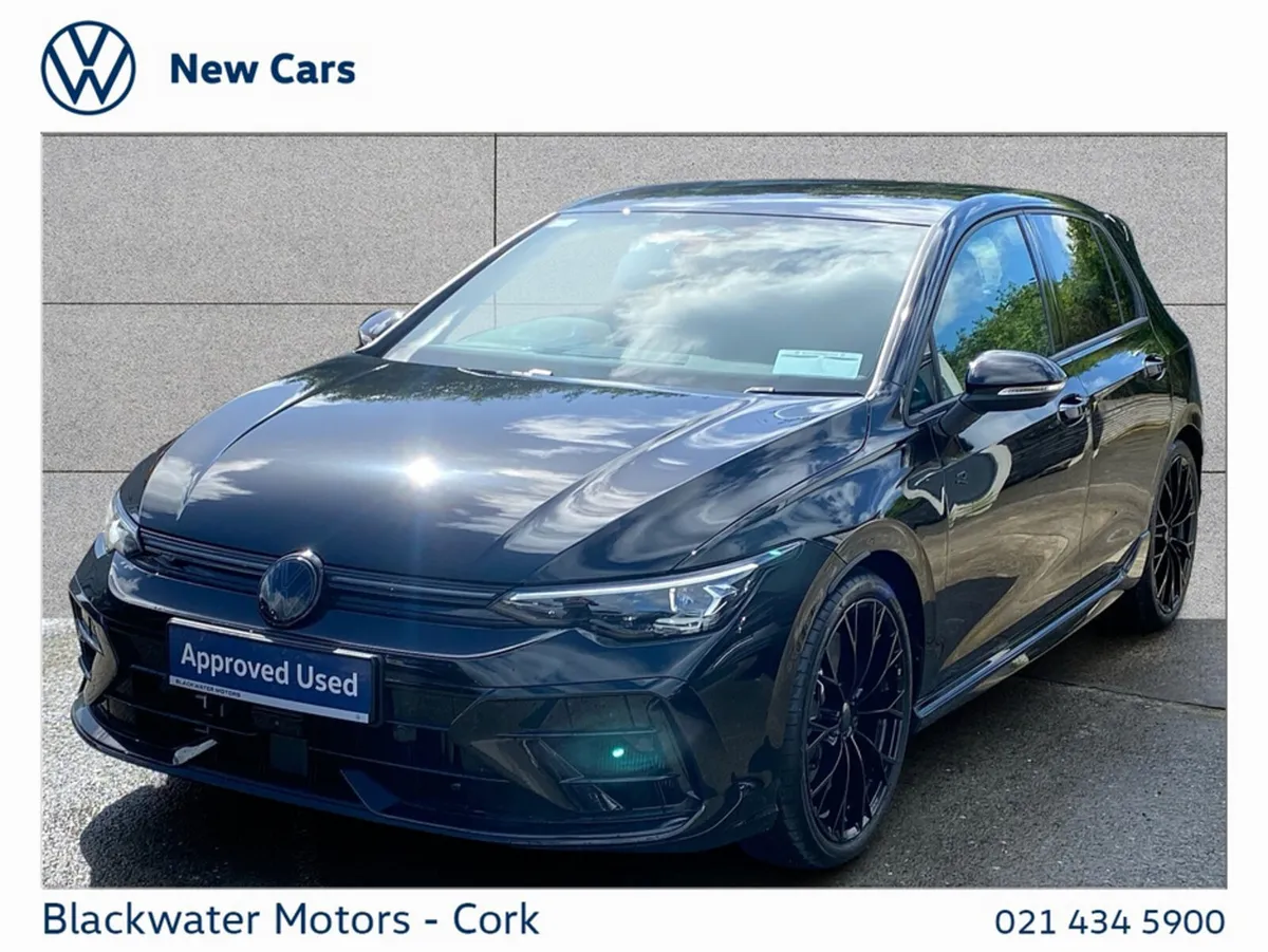 Volkswagen Golf Hatchback, Petrol, 2027, Blue