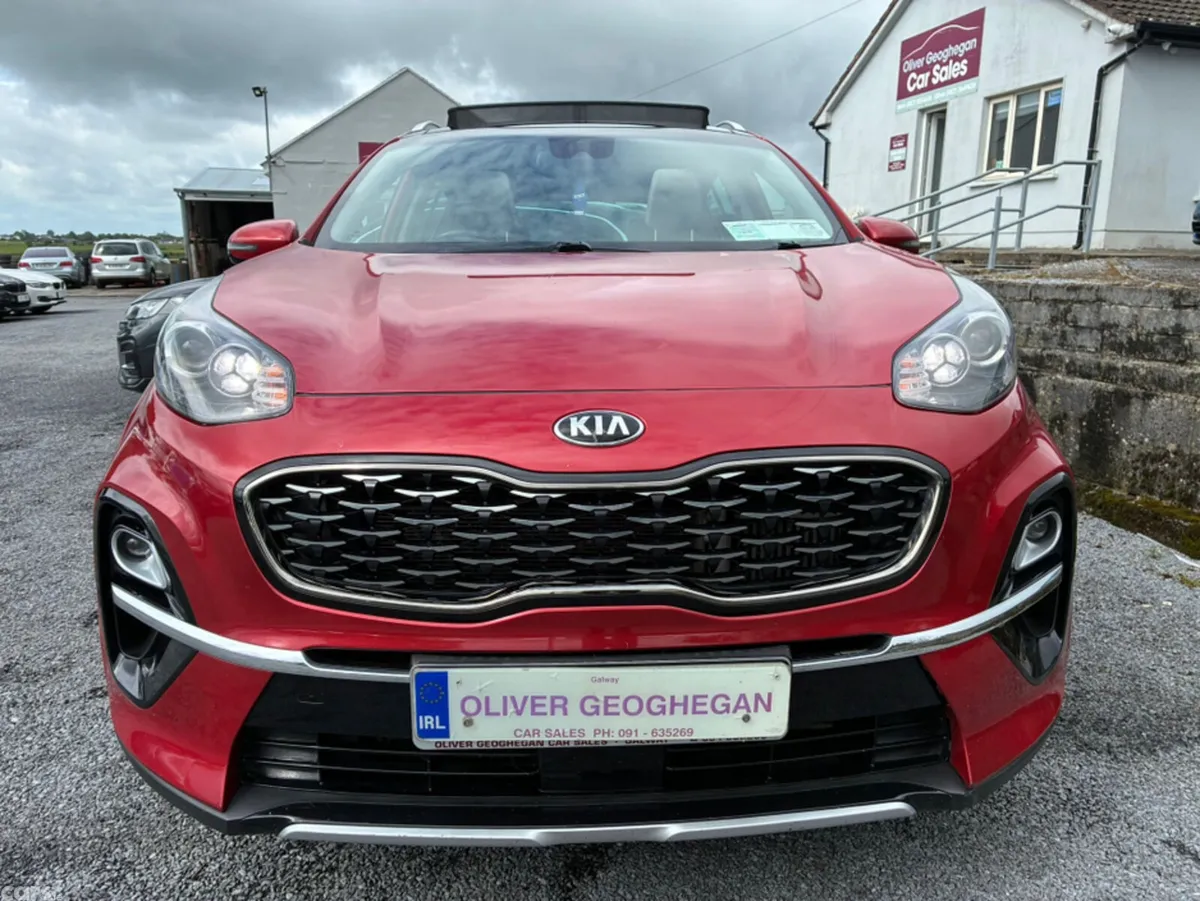 Kia Sportage MPV, Diesel, 2019, Red
