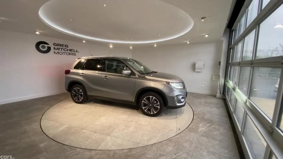 Suzuki Vitara SUV, Petrol Hybrid, 2022, Grey