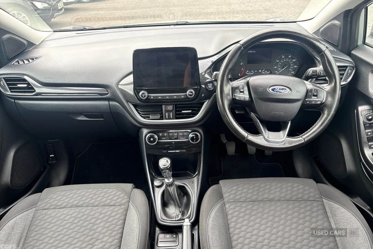 Ford Puma SUV, Petrol Hybrid, 2024, Silver