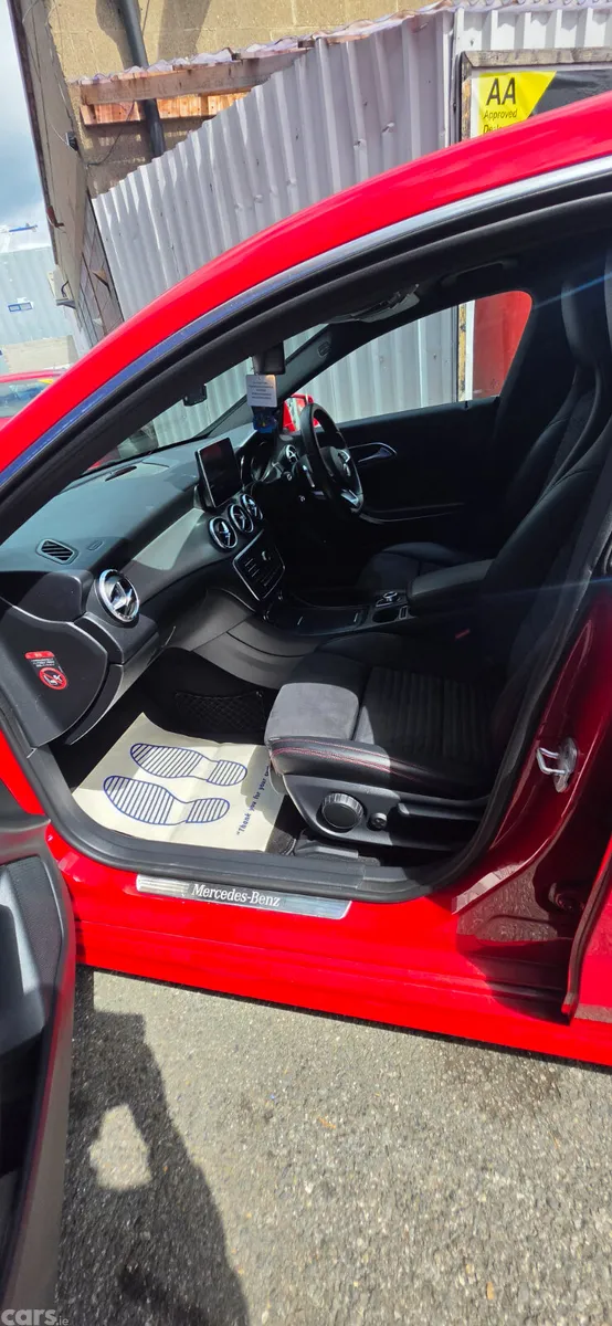 Mercedes-Benz C-Class Estate, Petrol, 2016, Red