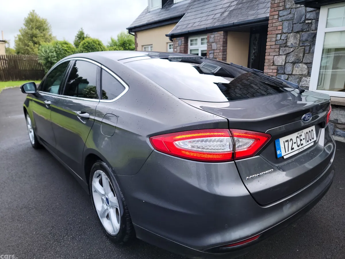 Ford Mondeo Hatchback, Diesel, 2017, Grey