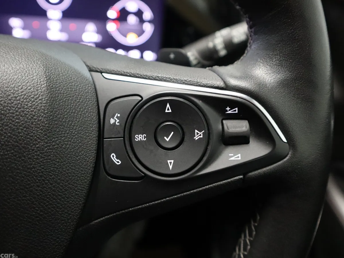 Opel Grandland Hatchback, Petrol Hybrid, 2022, Black