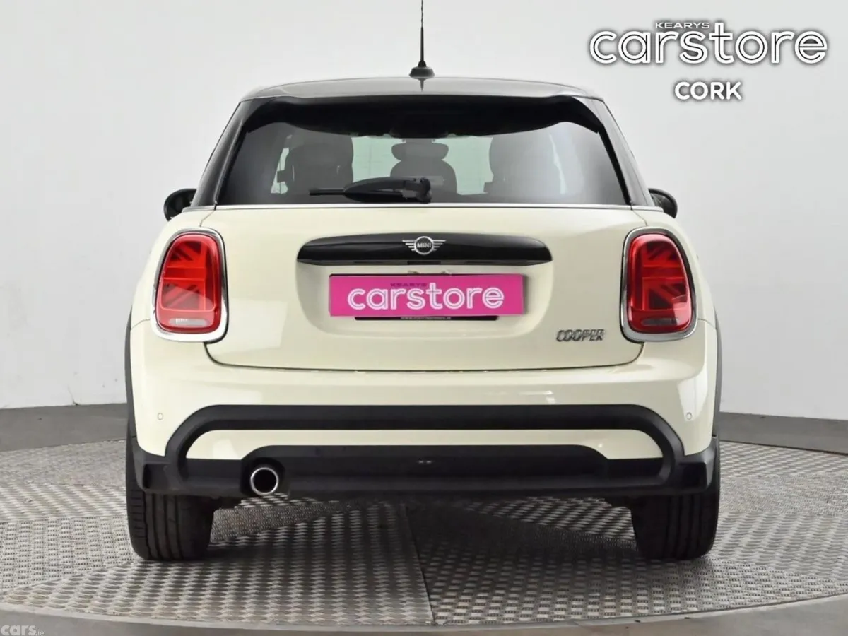 Mini Cooper Hatchback, Petrol, 2022, White