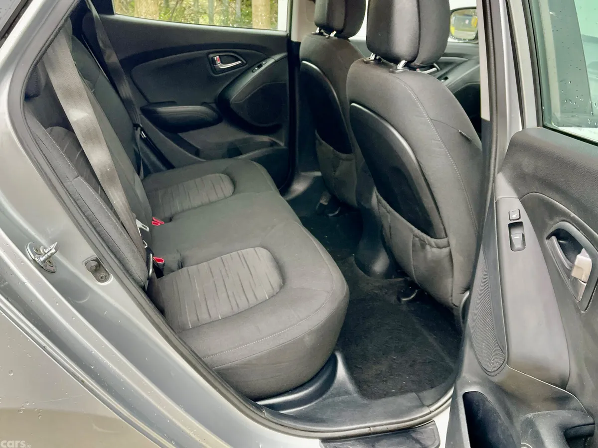 Hyundai ix35 SUV, Diesel, 2014, Silver