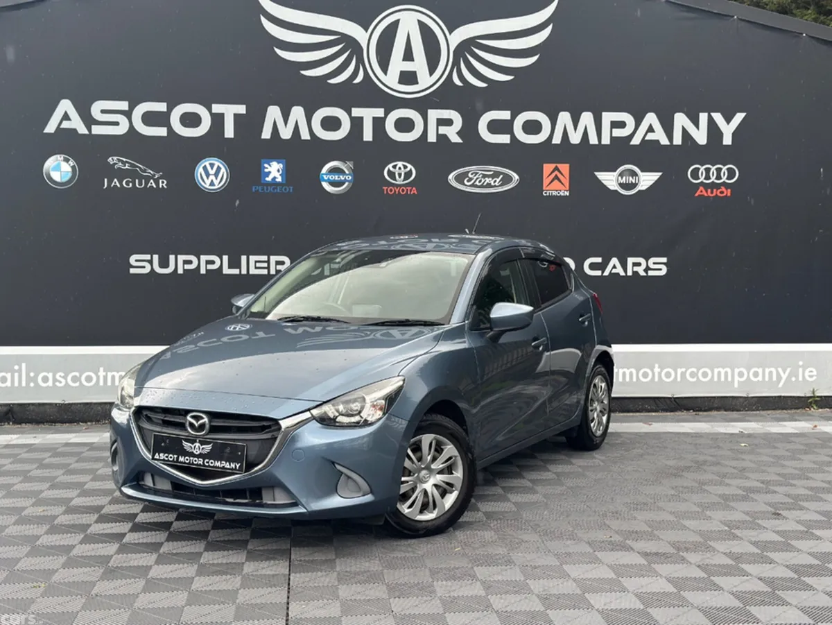 Mazda Demio Hatchback, Petrol, 2015, Blue