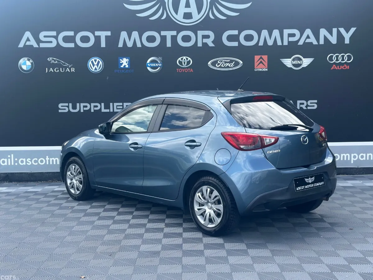 Mazda Demio Hatchback, Petrol, 2015, Blue