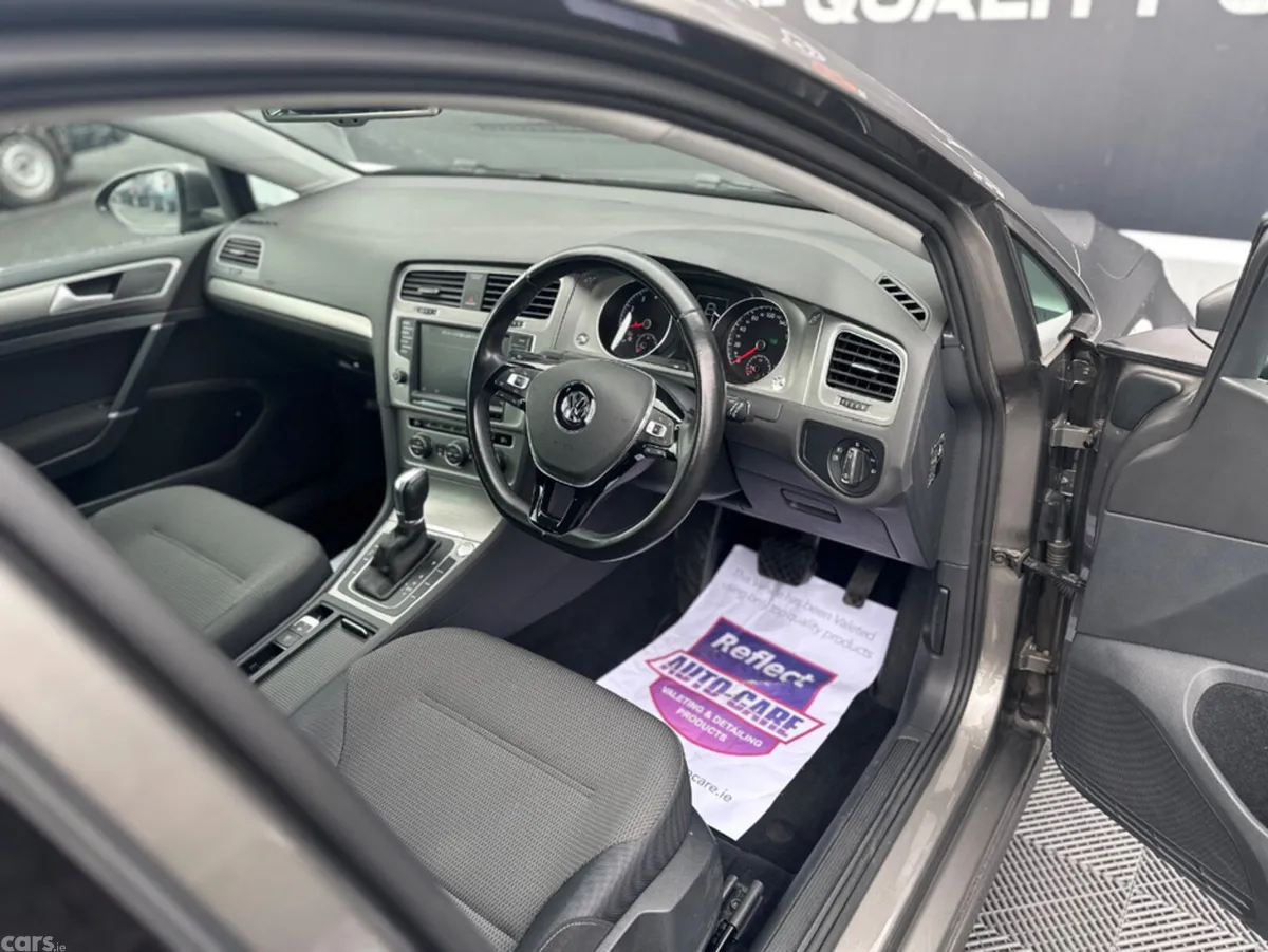 Volkswagen Golf Estate, Petrol, 2015, Grey