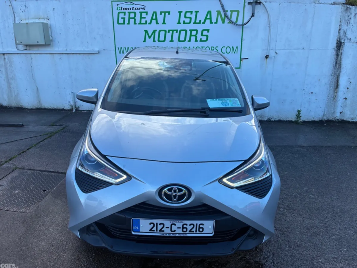 Toyota Aygo Hatchback, Petrol, 2021, Silver