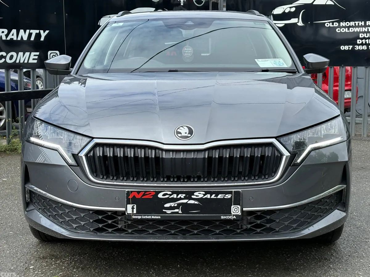 Skoda Octavia Estate, Diesel, 2025, Grey